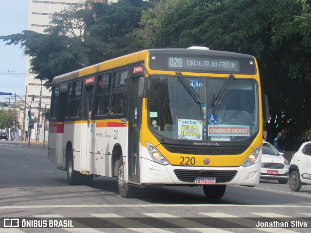 Empresa Metropolitana 220 na cidade de Recife, Pernambuco, Brasil, por Jonathan Silva. ID da foto: 11957982.