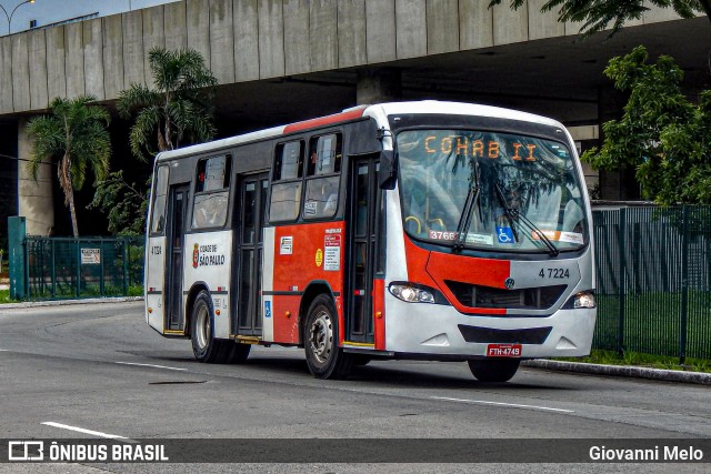Pêssego Transportes 4 7224 na cidade de São Paulo, São Paulo, Brasil, por Giovanni Melo. ID da foto: 11959699.
