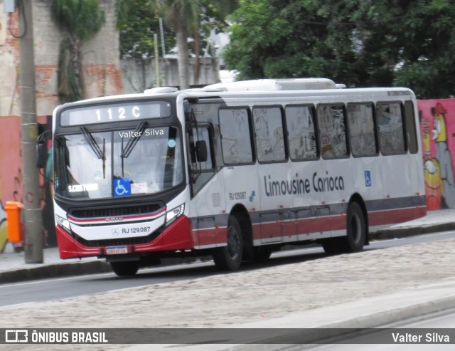 Empresa de Transportes Limousine Carioca RJ 129.087 na cidade de Rio de Janeiro, Rio de Janeiro, Brasil, por Valter Silva. ID da foto: 11960293.