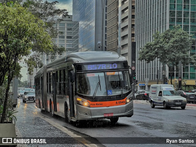 TRANSPPASS - Transporte de Passageiros 8 0949 na cidade de São Paulo, São Paulo, Brasil, por Ryan Santos. ID da foto: 11961928.