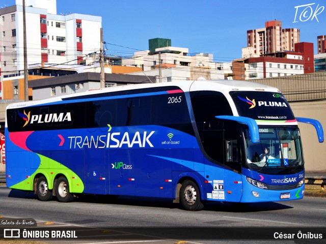 Trans Isaak Turismo 2065 na cidade de Belo Horizonte, Minas Gerais, Brasil, por César Ônibus. ID da foto: 11963639.