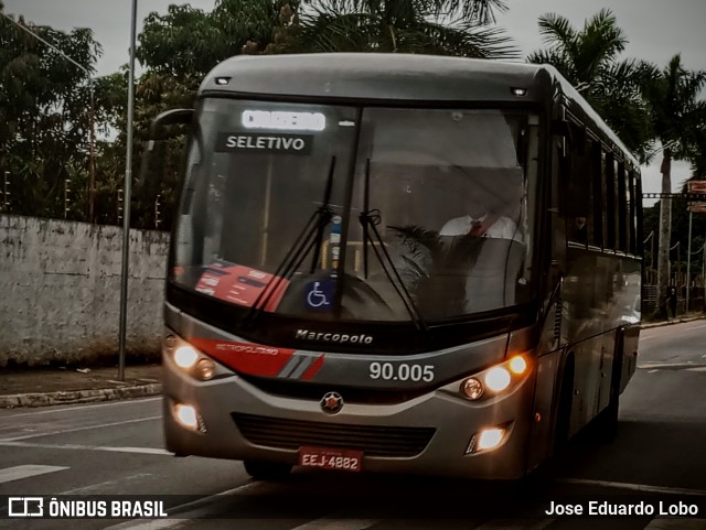 Empresa de Ônibus Pássaro Marron 90.005 na cidade de Cruzeiro, São Paulo, Brasil, por Jose Eduardo Lobo. ID da foto: 11963526.
