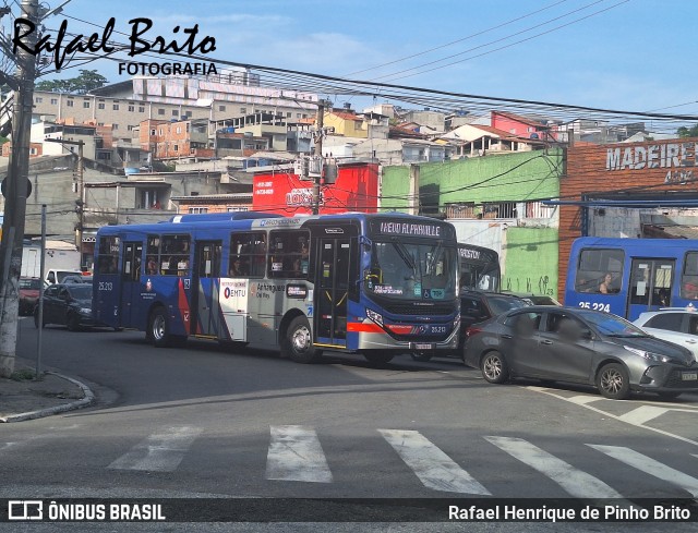 Del Rey Transportes 25.213 na cidade de Carapicuíba, São Paulo, Brasil, por Rafael Henrique de Pinho Brito. ID da foto: 11963878.