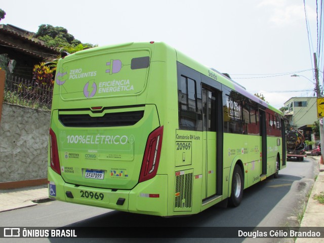 SM Transportes 20969 na cidade de Belo Horizonte, Minas Gerais, Brasil, por Douglas Célio Brandao. ID da foto: 11965684.