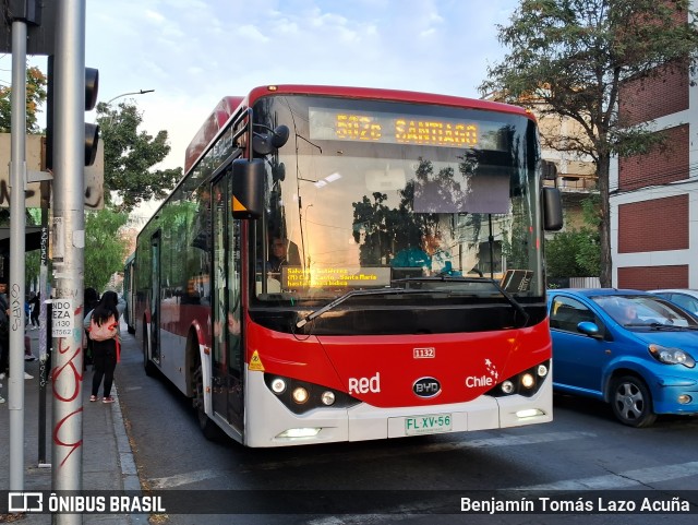 Metbus 1132 na cidade de Santiago, Santiago, Metropolitana de Santiago, Chile, por Benjamín Tomás Lazo Acuña. ID da foto: 11965932.