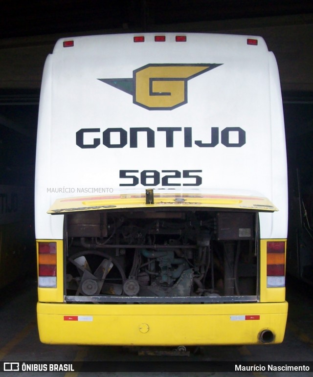 Empresa Gontijo de Transportes 5825 na cidade de Belo Horizonte, Minas Gerais, Brasil, por Maurício Nascimento. ID da foto: 11965719.
