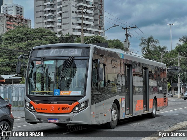TRANSPPASS - Transporte de Passageiros 8 1590 na cidade de São Paulo, São Paulo, Brasil, por Ryan Santos. ID da foto: 11966441.