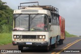 Ônibus Particulares BXG0C67 na cidade de Magda, São Paulo, Brasil, por Gabriel Marciniuk. ID da foto: :id.