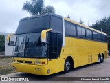 Ônibus Particulares 900 na cidade de Araucária, Paraná, Brasil, por Giovanni Ferrari Bertoldi. ID da foto: :id.