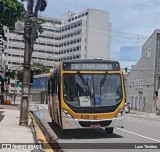 Empresa Metropolitana 828 na cidade de Recife, Pernambuco, Brasil, por Luan Timóteo. ID da foto: :id.
