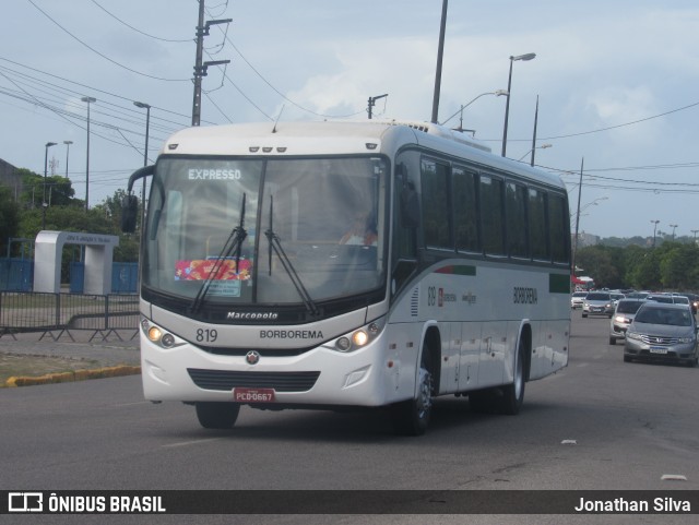 Borborema Imperial Transportes 819 na cidade de Olinda, Pernambuco, Brasil, por Jonathan Silva. ID da foto: 11969255.