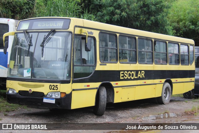 Ônibus Particulares 025 na cidade de Volta Redonda, Rio de Janeiro, Brasil, por José Augusto de Souza Oliveira. ID da foto: 11970061.