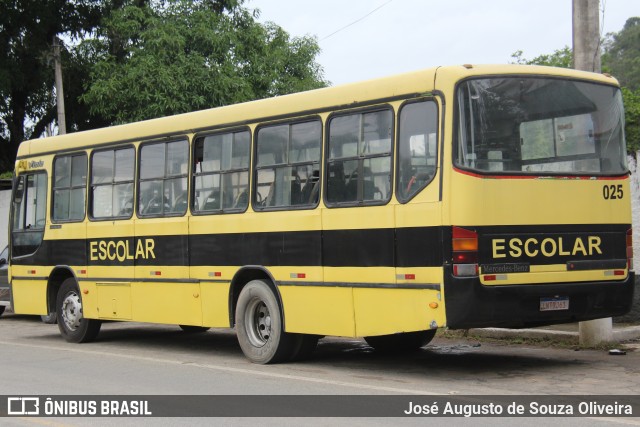 Ônibus Particulares 025 na cidade de Barra do Piraí, Rio de Janeiro, Brasil, por José Augusto de Souza Oliveira. ID da foto: 11970054.