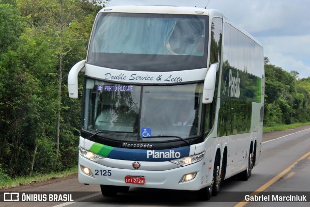 Planalto Transportes 2125 na cidade de Santa Cruz do Sul, Rio Grande do Sul, Brasil, por Gabriel Marciniuk. ID da foto: 11971507.