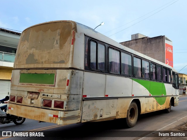 Ônibus Particulares 5806 na cidade de Sousa, Paraíba, Brasil, por Ivam Santos. ID da foto: 11971235.