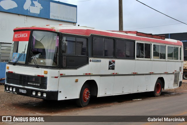 Ônibus Particulares AGU7975 na cidade de Santa Cruz do Sul, Rio Grande do Sul, Brasil, por Gabriel Marciniuk. ID da foto: 11971494.