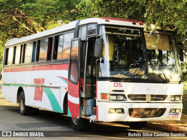 Ônibus Particulares 05 na cidade de Três Pontas, Minas Gerais, Brasil, por Kelvin Silva Caovila Santos. ID da foto: 11973255.