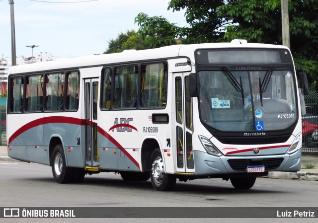 Auto Viação ABC RJ 105.089 na cidade de Niterói, Rio de Janeiro, Brasil, por Luiz Petriz. ID da foto: 11974587.