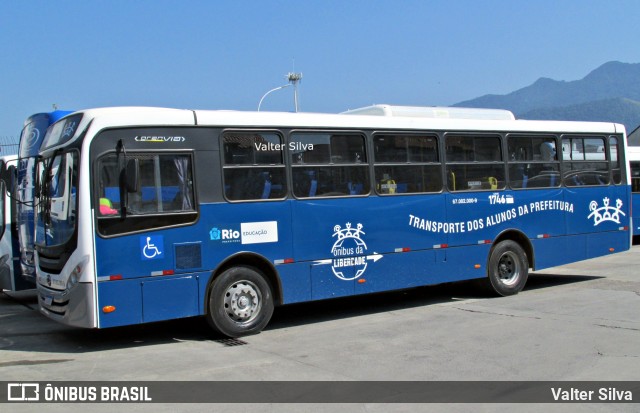 Real Brasil Turismo 2055 na cidade de Rio de Janeiro, Rio de Janeiro, Brasil, por Valter Silva. ID da foto: 11974458.