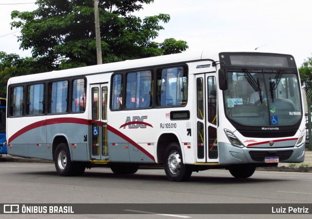 Auto Viação ABC RJ 105.010 na cidade de Niterói, Rio de Janeiro, Brasil, por Luiz Petriz. ID da foto: 11974557.