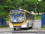Empresa Metropolitana 521 na cidade de Recife, Pernambuco, Brasil, por Junior Mendes. ID da foto: :id.