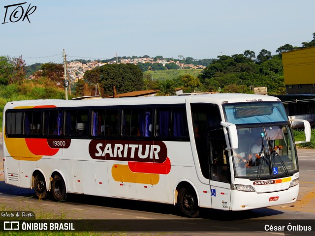 Saritur - Santa Rita Transporte Urbano e Rodoviário 19300 na cidade de Sabará, Minas Gerais, Brasil, por César Ônibus. ID da foto: 11914747.