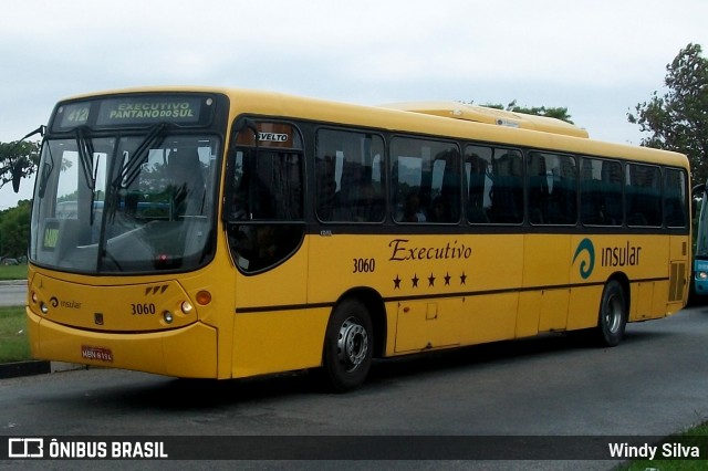 Insular Transportes Coletivos 3060 na cidade de Florianópolis, Santa Catarina, Brasil, por Windy Silva. ID da foto: 11915407.