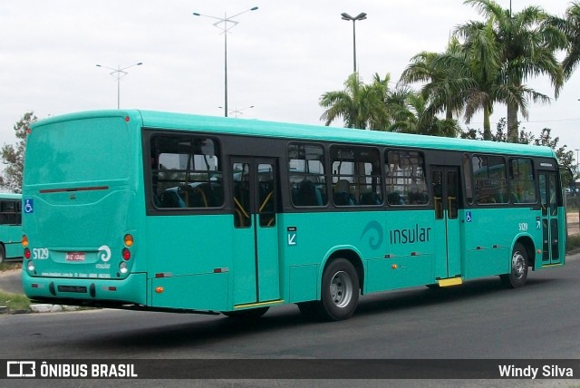 Insular Transportes Coletivos 5129 na cidade de Florianópolis, Santa Catarina, Brasil, por Windy Silva. ID da foto: 11915454.