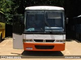 Ônibus Particulares 703 na cidade de João Pessoa, Paraíba, Brasil, por Alexandre Dumas. ID da foto: :id.