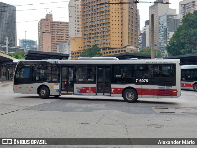 Viação Gatusa Transportes Urbanos 7 6075 na cidade de São Paulo, São Paulo, Brasil, por Alexander Mário. ID da foto: 11919627.