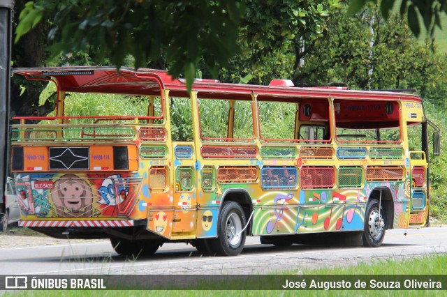 Ônibus Particulares 5433 na cidade de Barra do Piraí, Rio de Janeiro, Brasil, por José Augusto de Souza Oliveira. ID da foto: 11922667.