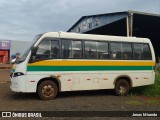 Ônibus Particulares  na cidade de Santa Helena de Goiás, Goiás, Brasil, por Jonas Miranda. ID da foto: :id.