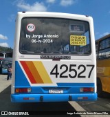 Ônibus Particulares 42527 na cidade de Juiz de Fora, Minas Gerais, Brasil, por Jorge Antonio de Souza Muros Filho. ID da foto: :id.