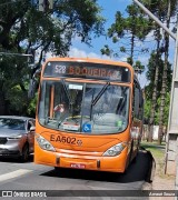 Auto Viação São José dos Pinhais EA602 na cidade de Curitiba, Paraná, Brasil, por Amauri Souza. ID da foto: :id.