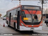 Buses Omega 6082 na cidade de La Reina, Santiago, Metropolitana de Santiago, Chile, por Benjamín Tomás Lazo Acuña. ID da foto: :id.