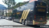 Transportadora Turística Tecnovan 5002 na cidade de Petrópolis, Rio de Janeiro, Brasil, por Zé Ricardo Reis. ID da foto: :id.
