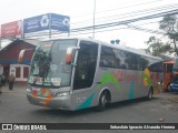 Buses Linatal 142 na cidade de Santiago, Santiago, Metropolitana de Santiago, Chile, por Sebastián Ignacio Alvarado Herrera. ID da foto: :id.