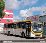 Empresa Metropolitana 612 na cidade de Jaboatão dos Guararapes, Pernambuco, Brasil, por Iran Ramos. ID da foto: :id.