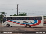Expresso Vitória de Transportes 13010 na cidade de São Jerônimo, Rio Grande do Sul, Brasil, por Joao Victor da costa. ID da foto: :id.