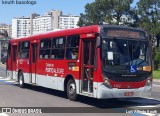 Trevo Transportes Coletivos 1102 na cidade de Porto Alegre, Rio Grande do Sul, Brasil, por Luis Alfredo Knuth. ID da foto: :id.