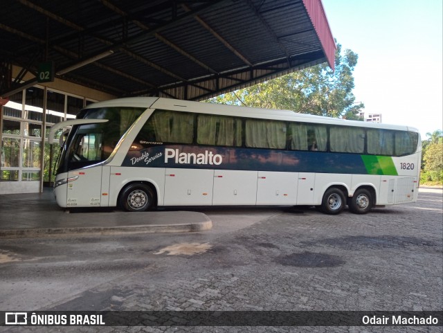 Planalto Transportes 1820 na cidade de Santa Maria, Rio Grande do Sul, Brasil, por Odair Machado. ID da foto: 12055964.
