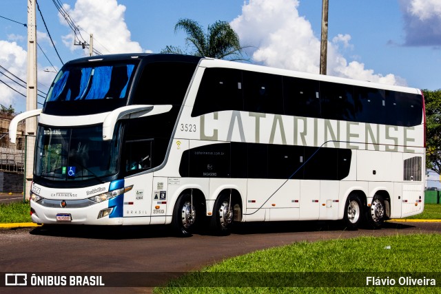 Auto Viação Catarinense 3523 na cidade de Cascavel, Paraná, Brasil, por Flávio Oliveira. ID da foto: 12057983.