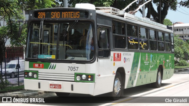 Next Mobilidade - ABC Sistema de Transporte 7057 na cidade de São Paulo, São Paulo, Brasil, por Cle Giraldi. ID da foto: 12057736.