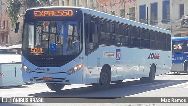 SOUL - Sociedade de Ônibus União Ltda. 7004 na cidade de Porto Alegre, Rio Grande do Sul, Brasil, por Max Ramos. ID da foto: 12058054.