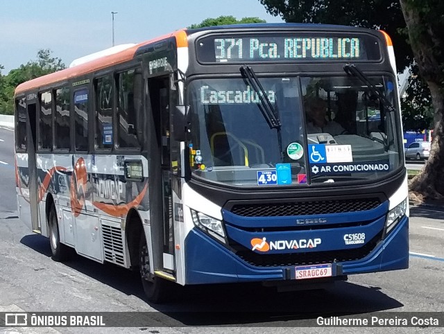 Viação Novacap C51608 na cidade de Rio de Janeiro, Rio de Janeiro, Brasil, por Guilherme Pereira Costa. ID da foto: 12055507.