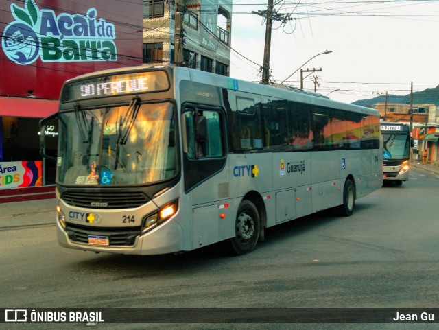 City Transporte Urbano Intermodal - Guarujá 214 na cidade de Guarujá, São Paulo, Brasil, por Jean Gu. ID da foto: 12057173.