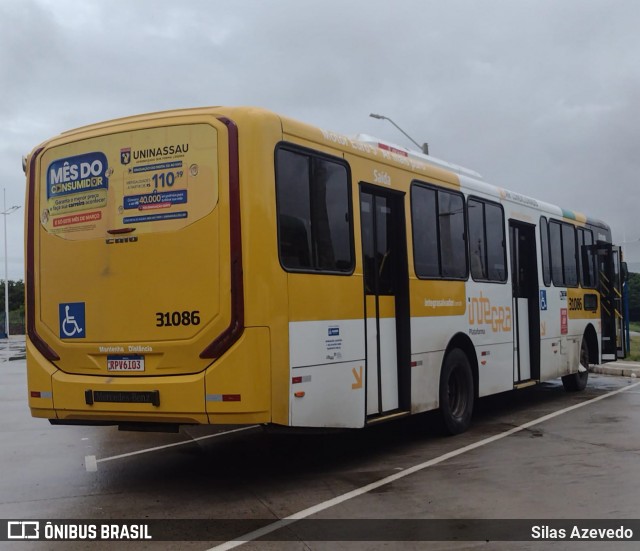 Plataforma Transportes 31086 na cidade de Salvador, Bahia, Brasil, por Silas Azevedo. ID da foto: 12057627.