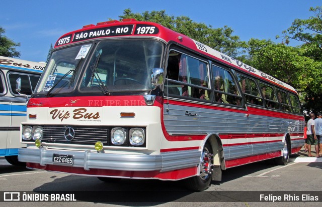 Vip Bus Comércio de Ônibus 1975 na cidade de São Paulo, São Paulo, Brasil, por Felipe Rhis Elias. ID da foto: 12057695.