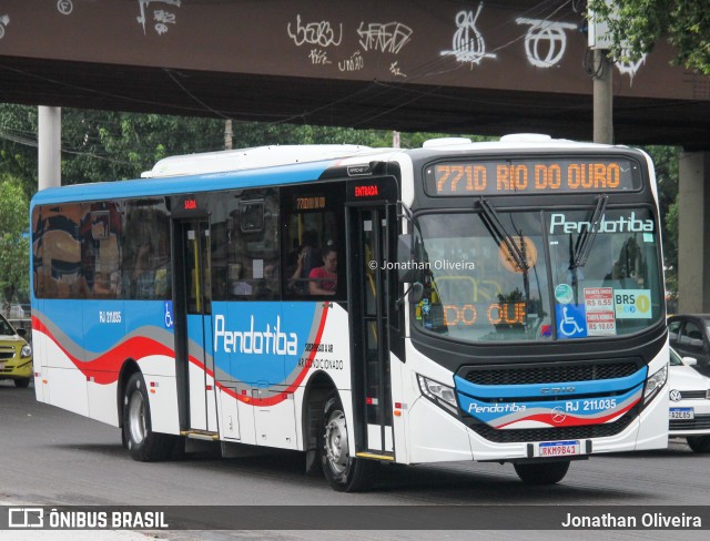 Viação Pendotiba RJ 211.035 na cidade de Rio de Janeiro, Rio de Janeiro, Brasil, por Jonathan Oliveira. ID da foto: 12058064.