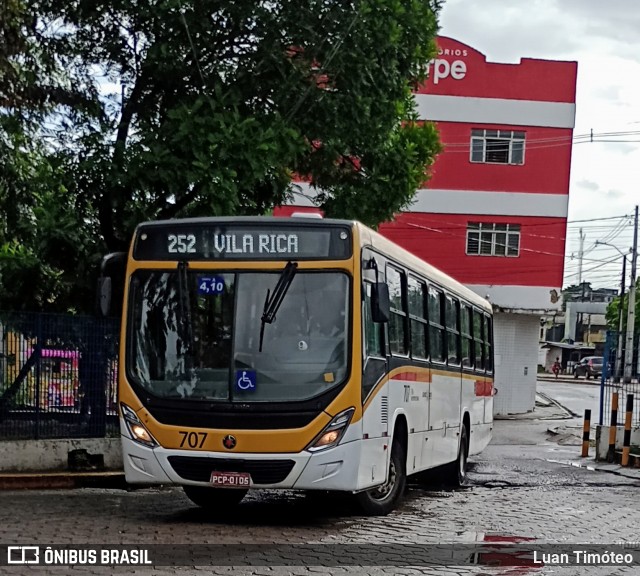 Empresa Metropolitana 707 na cidade de Jaboatão dos Guararapes, Pernambuco, Brasil, por Luan Timóteo. ID da foto: 12058163.